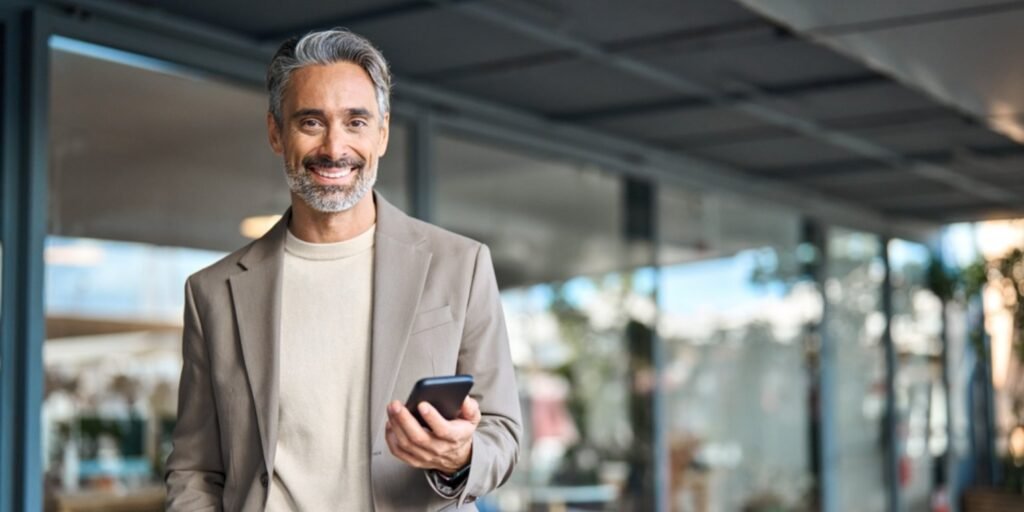 Best robo-advisors in Canada 2025 comparison